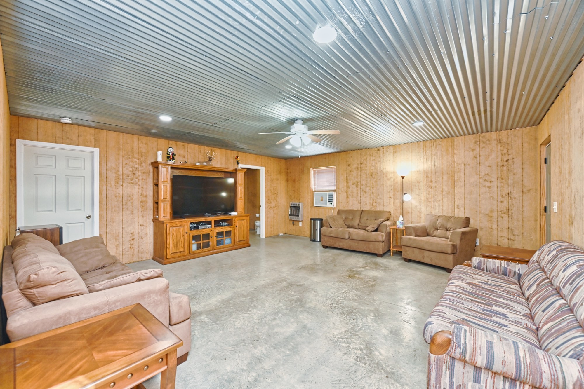 2189 Double Branch Road Columbia TN 38401