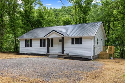 1591 Marsh Creek Road Linden TN 37096