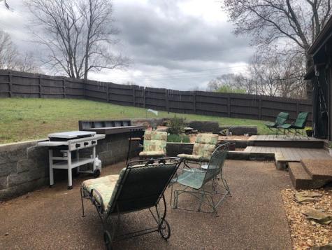 300 Roy Pitt Road Springfield TN 37172