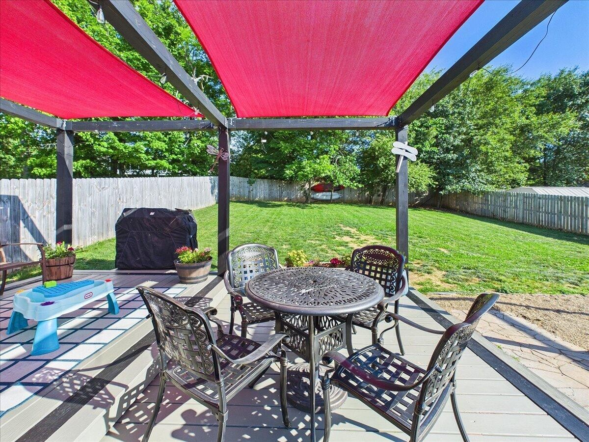 703 Tellico Avenue, W Athens TN 37303