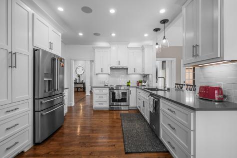 2714 Crazy Horse Murfreesboro TN 37127