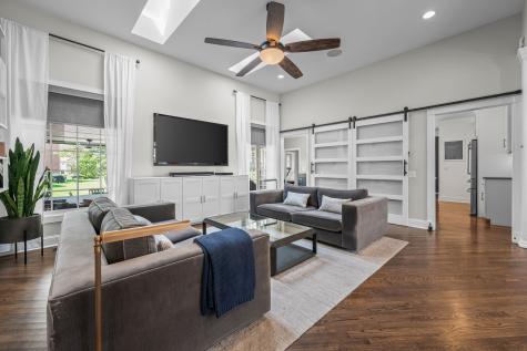 2714 Crazy Horse Murfreesboro TN 37127
