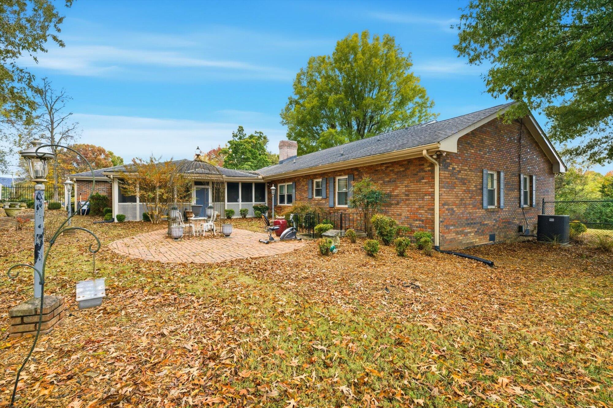 715 Harren Court Etowah TN 37331