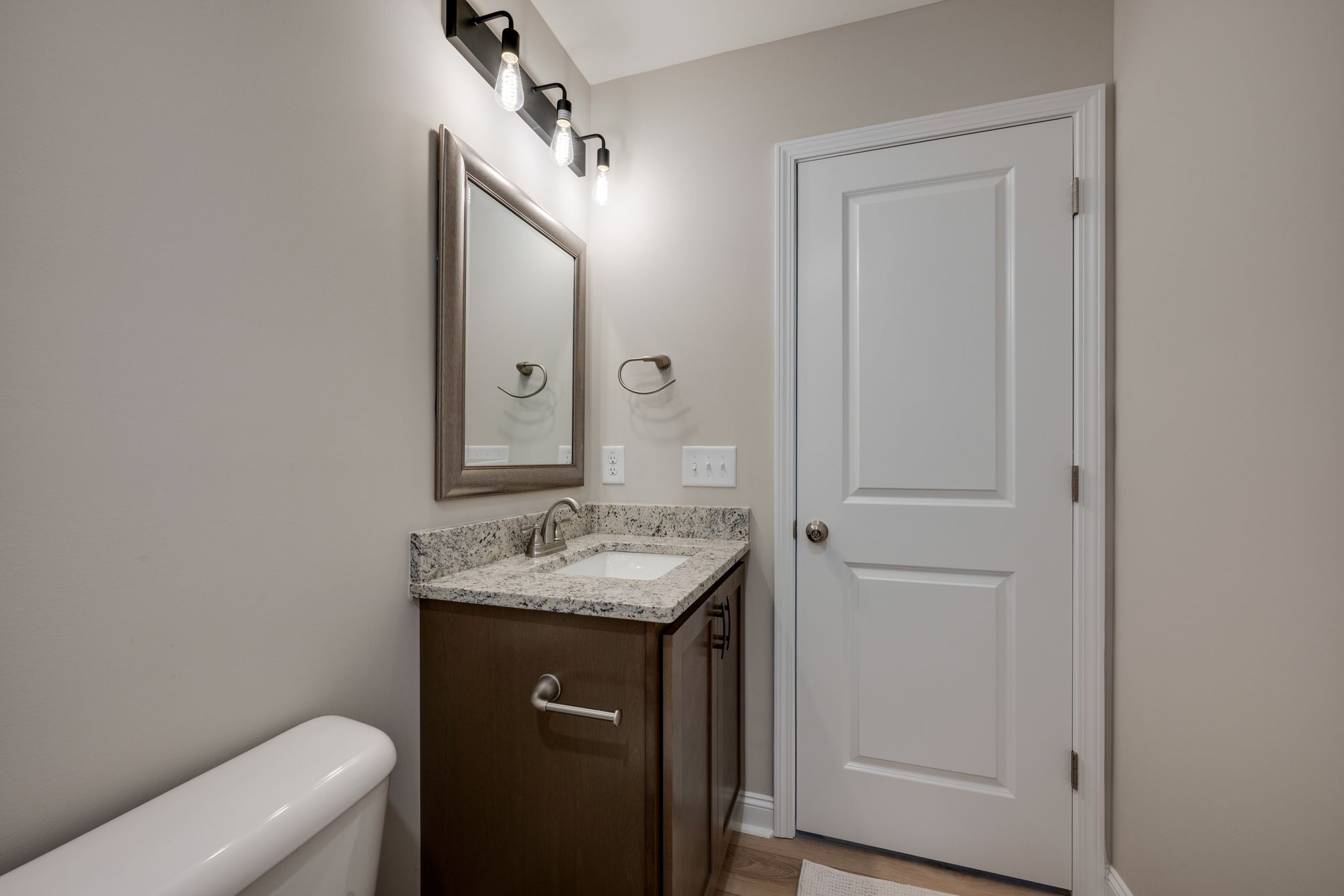 423 Via Drive Clarksville TN 37043