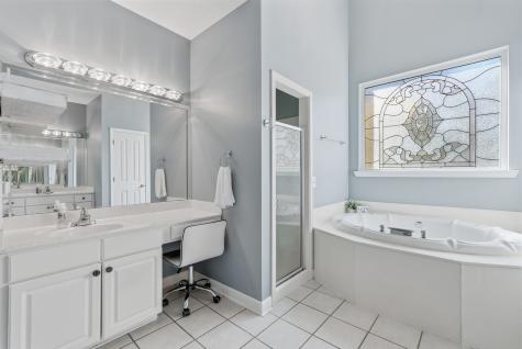 152 Covington Bend White House TN 37188