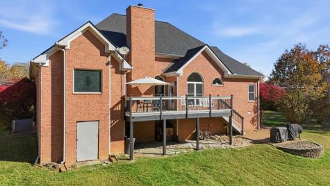 152 Covington Bend White House TN 37188