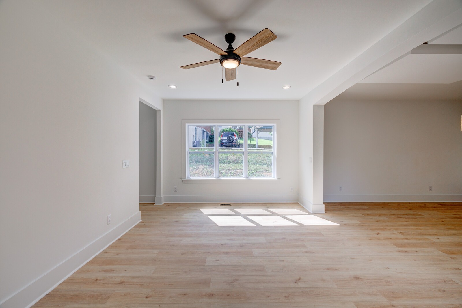 357 Willard Drive Nashville TN 37211