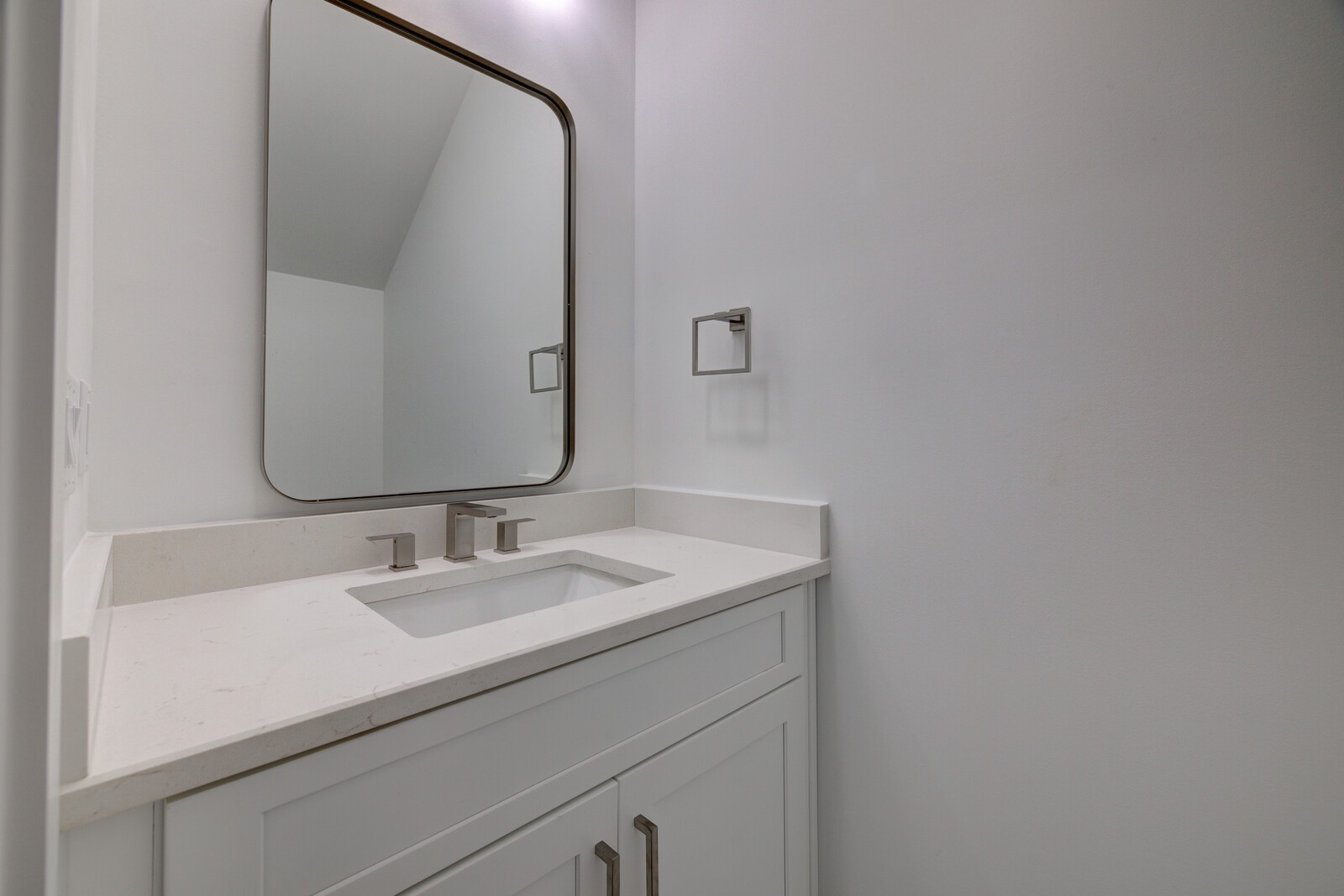 357 Willard Drive Nashville TN 37211