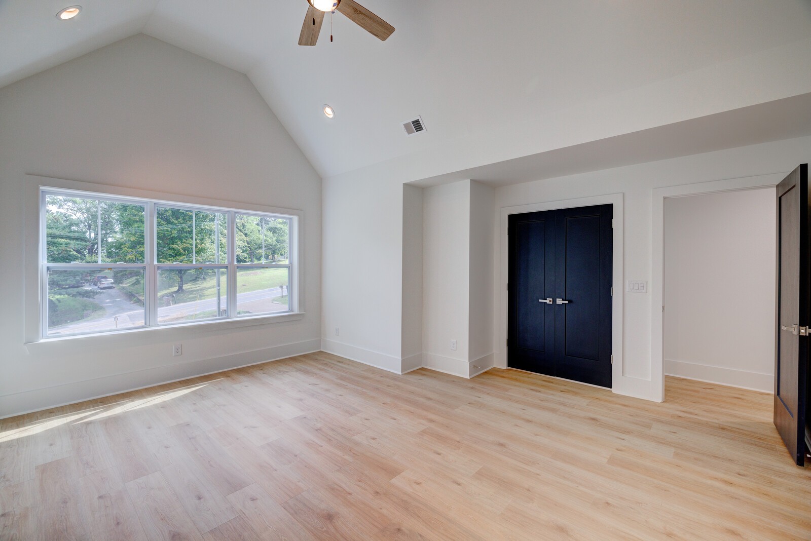 357 Willard Drive Nashville TN 37211