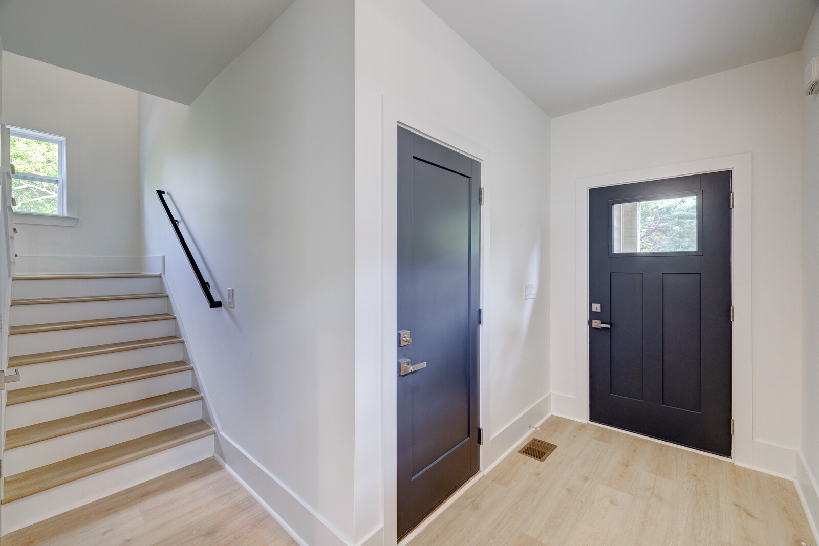 357 Willard Drive Nashville TN 37211