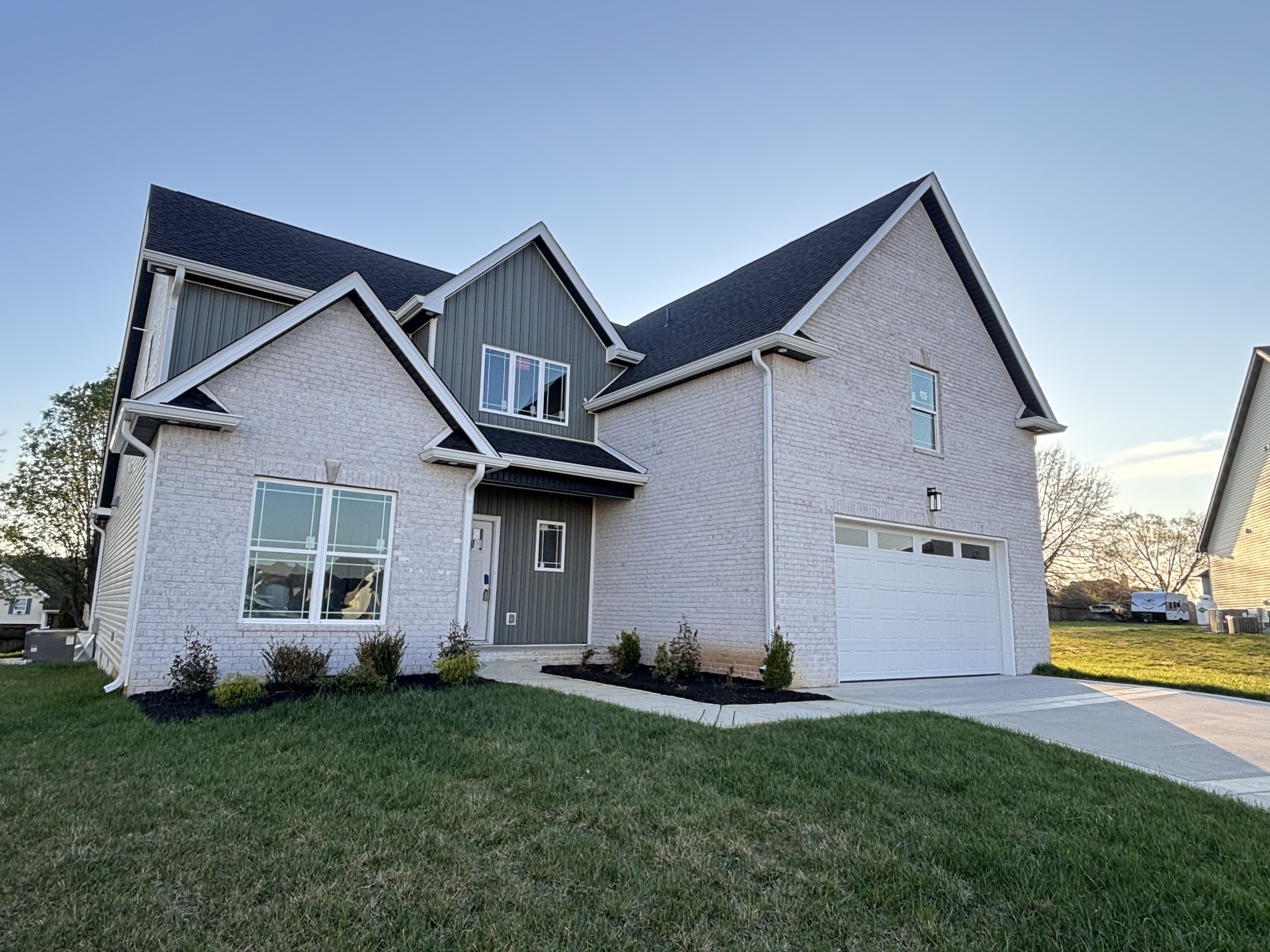 112 Apple Blossom Court Clarksville TN 37042