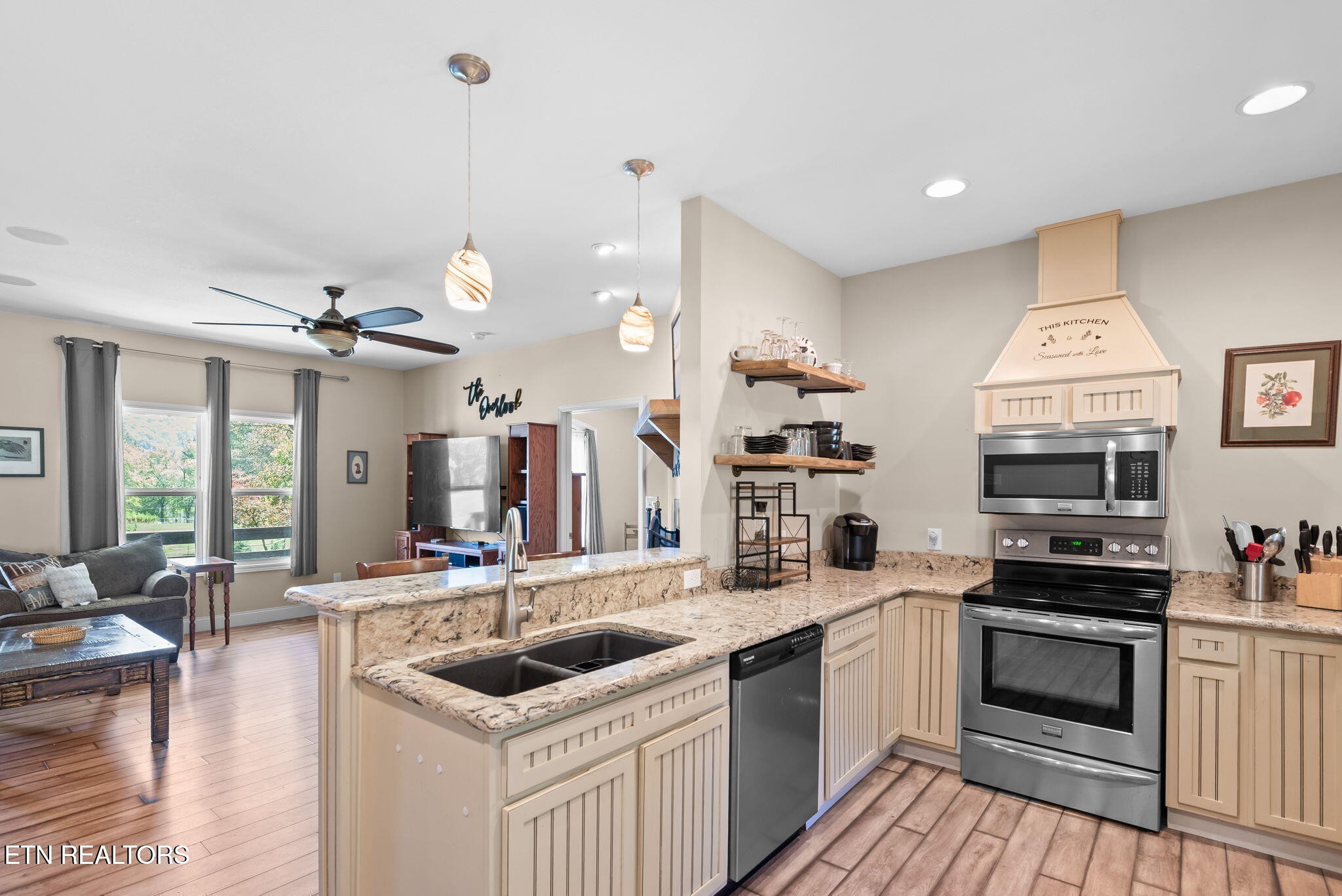 135 Lake Overlook Kingston TN 37763
