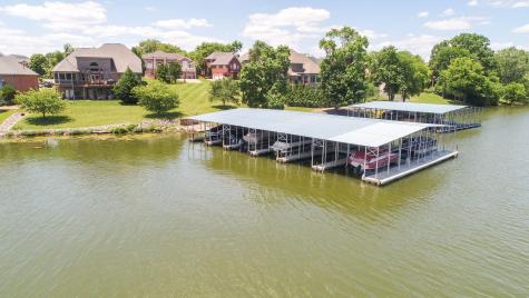 131 Lake Harbor Drive Hendersonville TN 37075