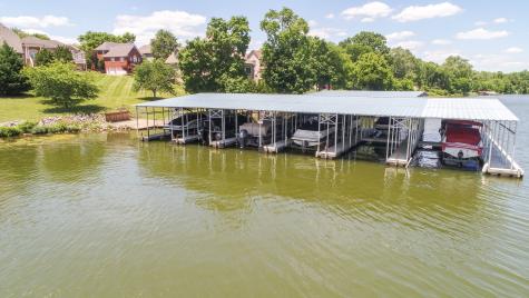 131 Lake Harbor Drive Hendersonville TN 37075