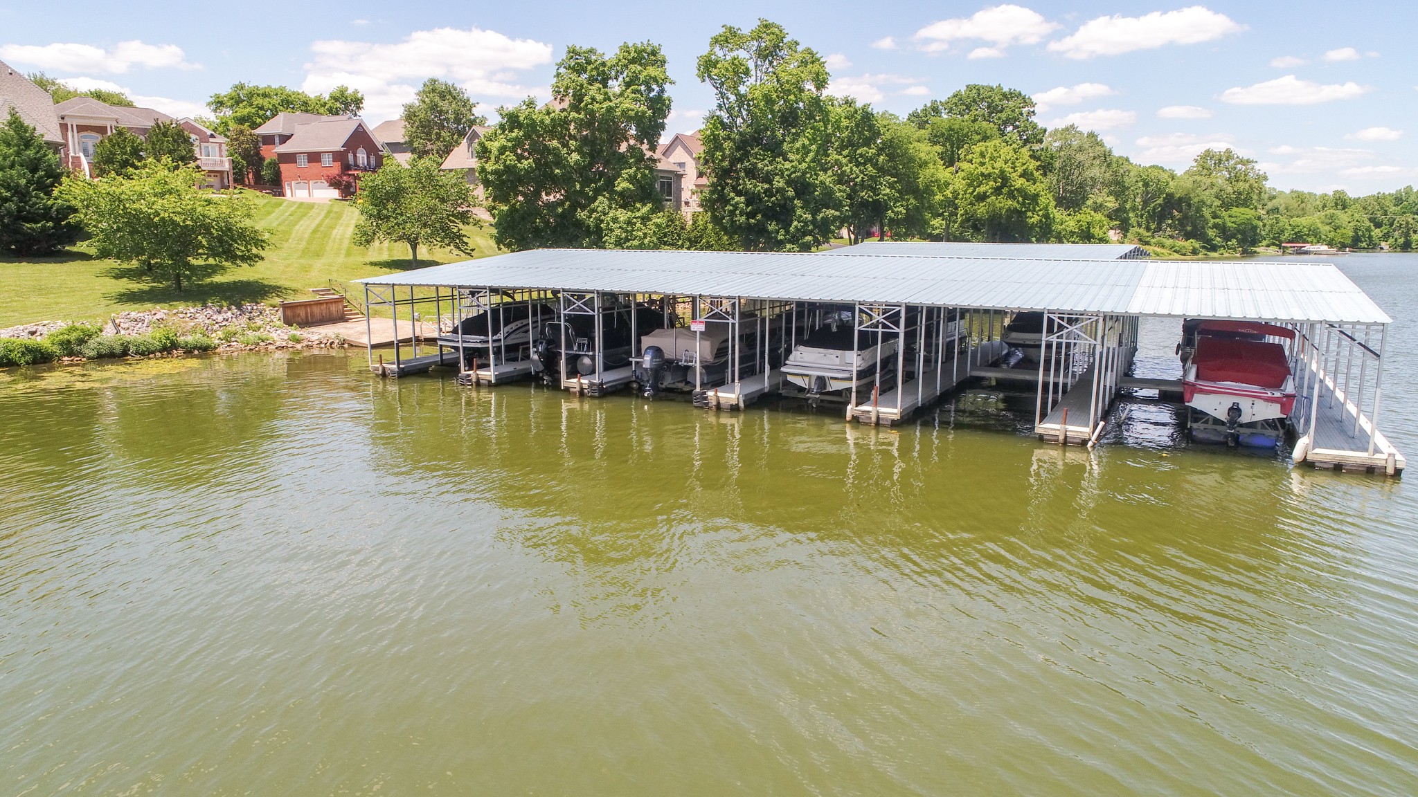 131 Lake Harbor Drive Hendersonville TN 37075