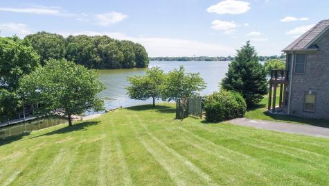 131 Lake Harbor Drive Hendersonville TN 37075