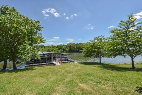131 Lake Harbor Drive Hendersonville TN 37075