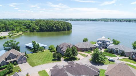 131 Lake Harbor Drive Hendersonville TN 37075