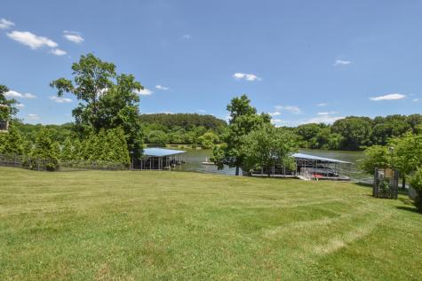 131 Lake Harbor Drive Hendersonville TN 37075