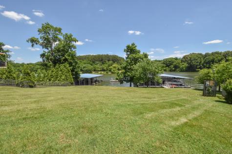 131 Lake Harbor Drive Hendersonville TN 37075