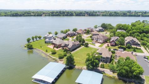131 Lake Harbor Drive Hendersonville TN 37075