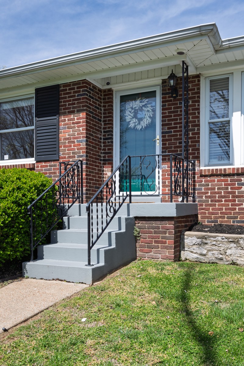 150 Lake Park Drive Nashville TN 37211