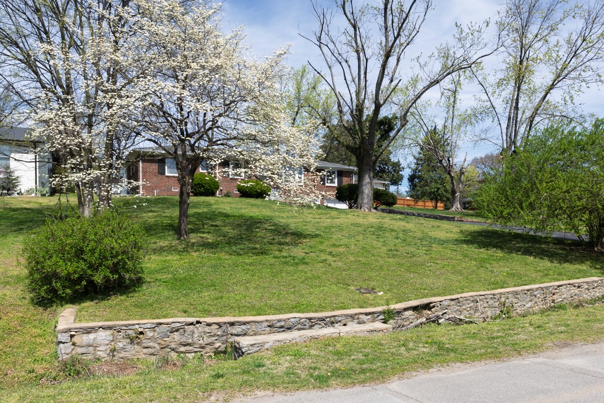 150 Lake Park Drive Nashville TN 37211
