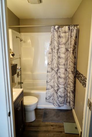 413 W Mcglothlin Street Portland TN 37148