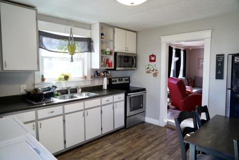 413 W Mcglothlin Street Portland TN 37148