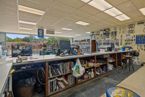 458 W Main Street Waverly TN 37185