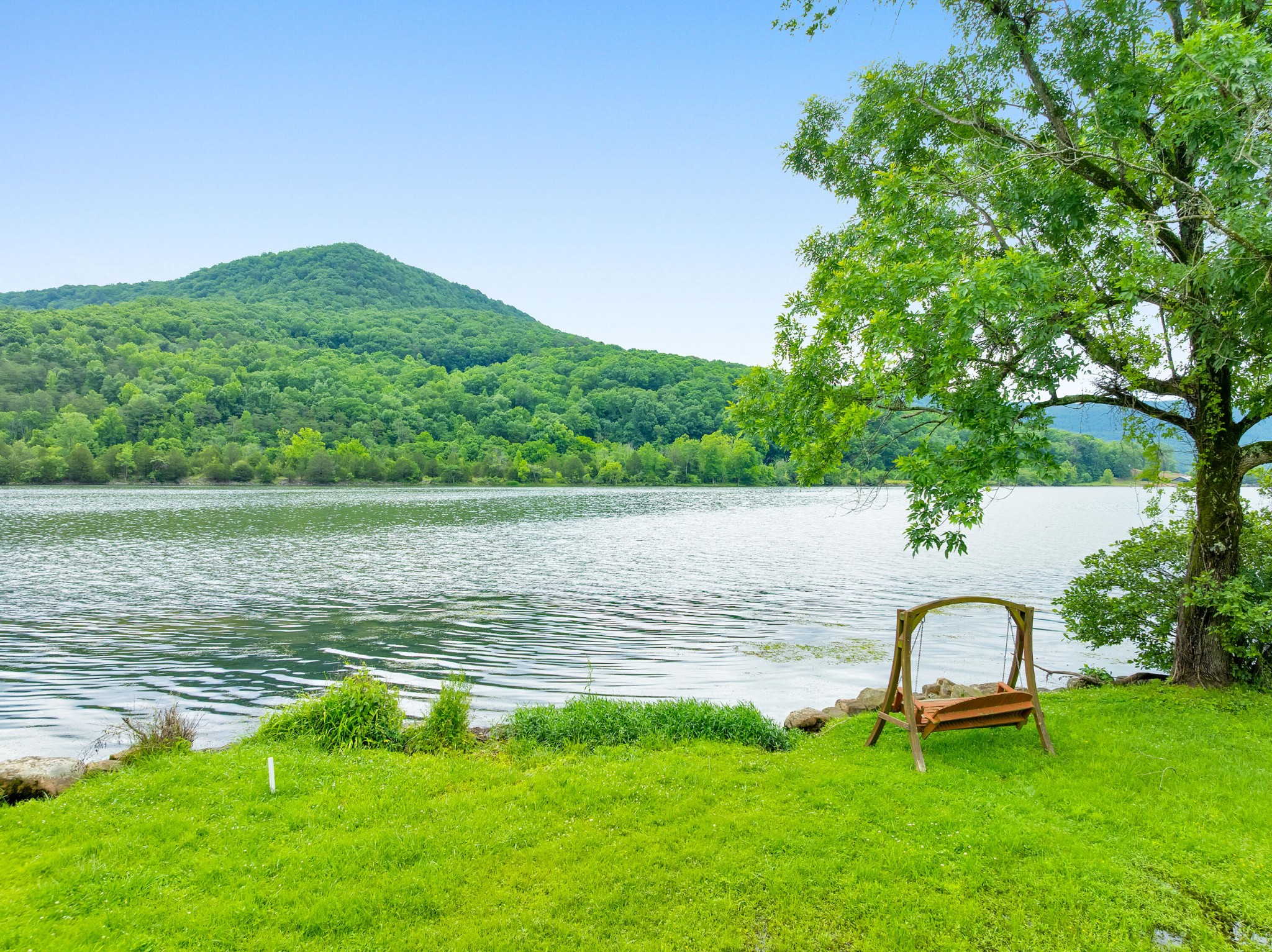 13442 Mullins Cove Road Whitwell TN 37397