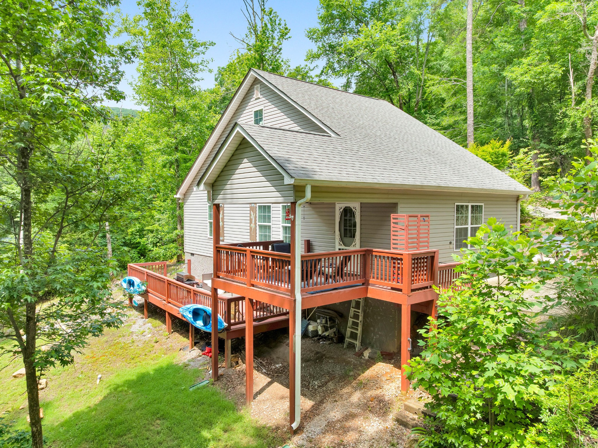 13442 Mullins Cove Road Whitwell TN 37397