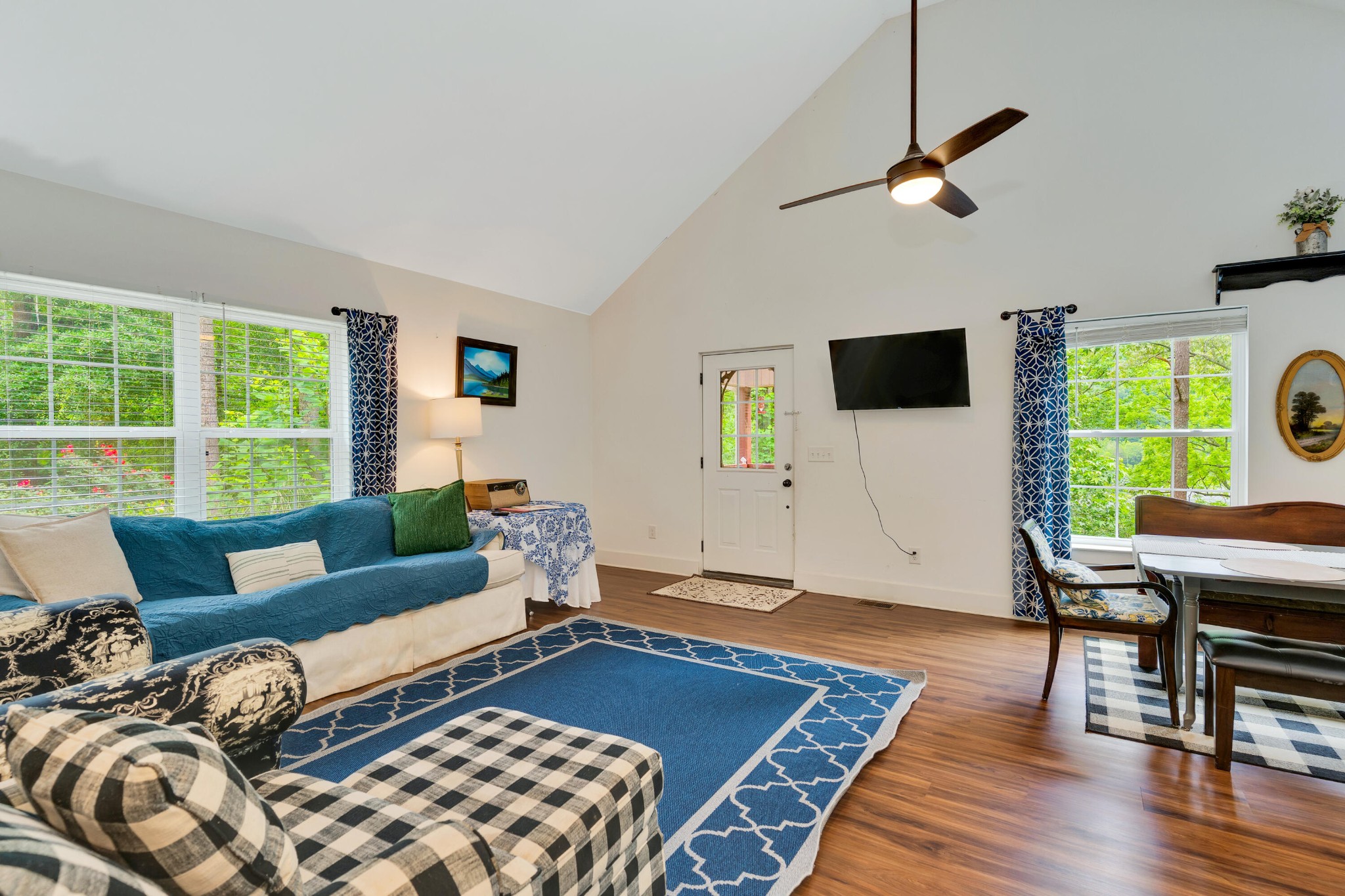 13442 Mullins Cove Road Whitwell TN 37397