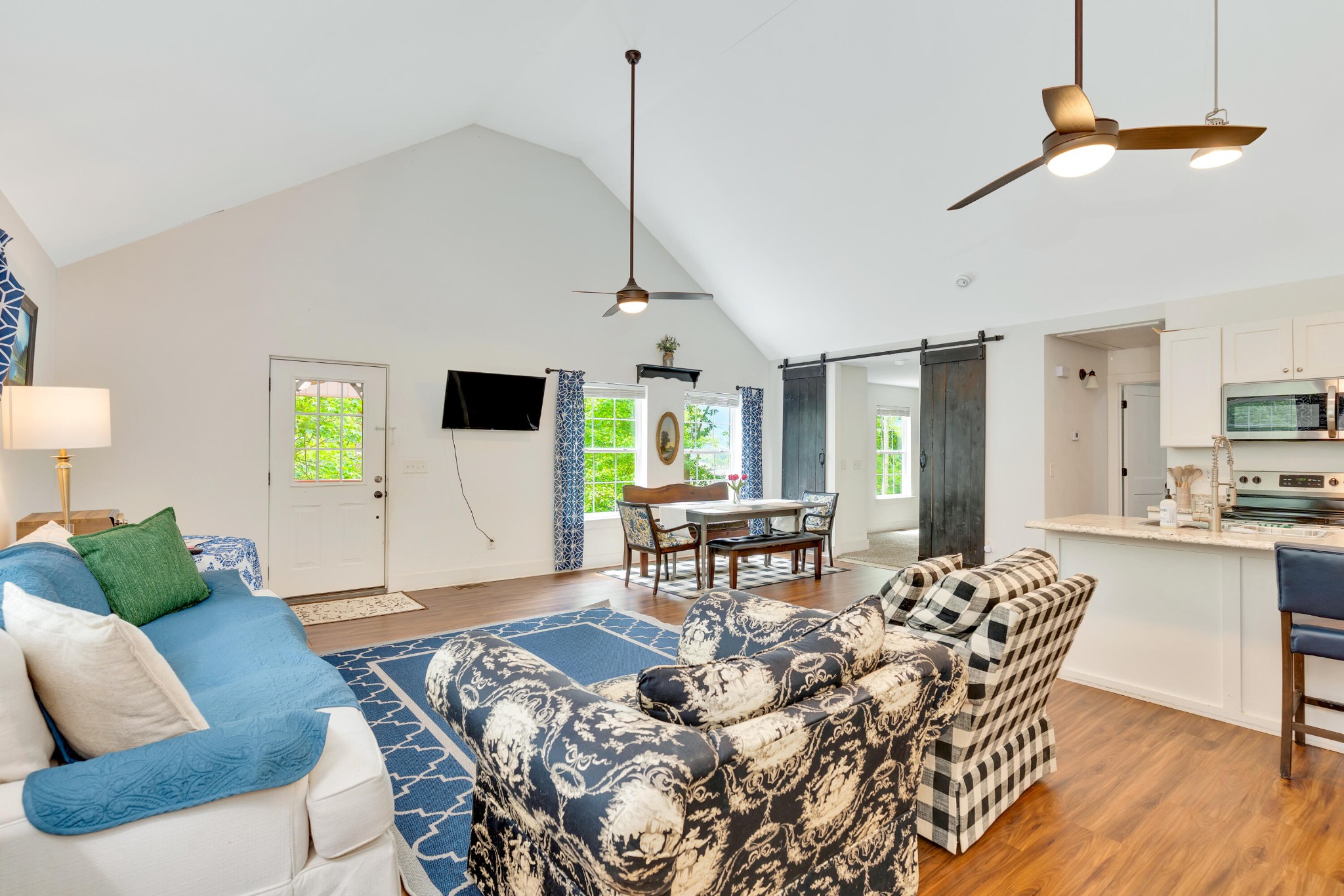 13442 Mullins Cove Road Whitwell TN 37397