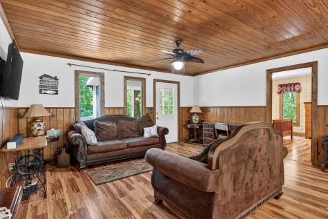 90 Owl Hollow Lane Winchester TN 37398
