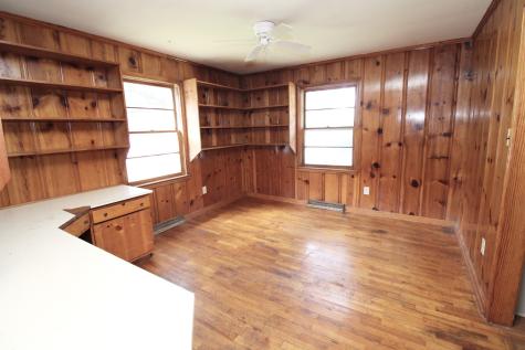 1155 S Main Street Lexington TN 38351