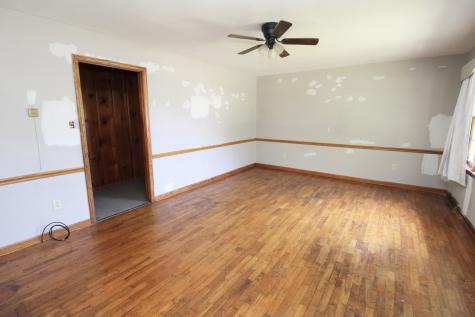 1155 S Main Street Lexington TN 38351