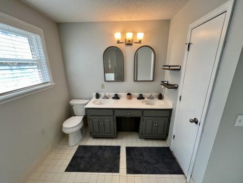 2628 Somerset Drive Nashville TN 37217