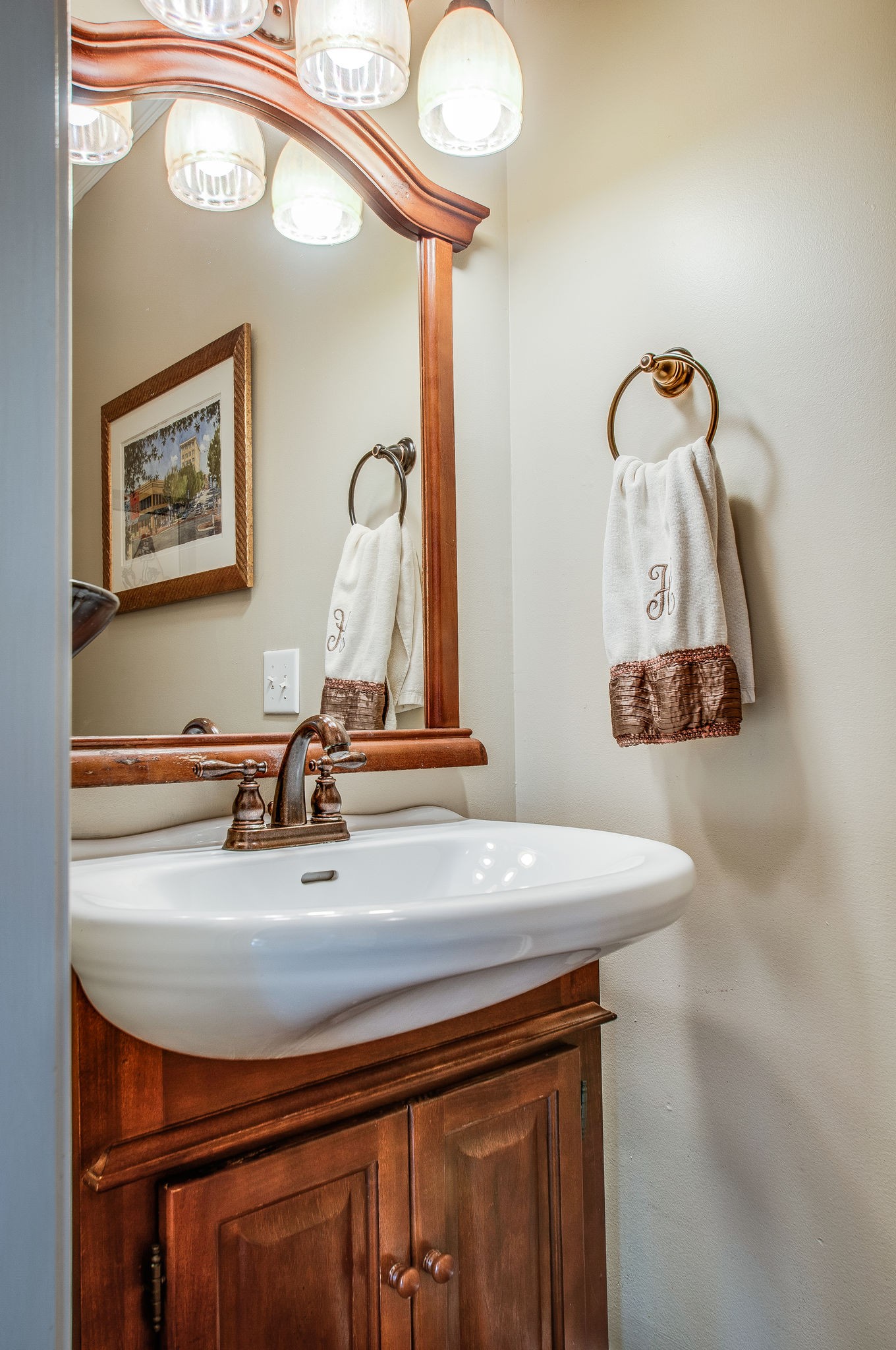 4214 Franklin Pike Nashville TN 37204