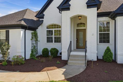 1708 Fairhaven Lane Murfreesboro TN 37128