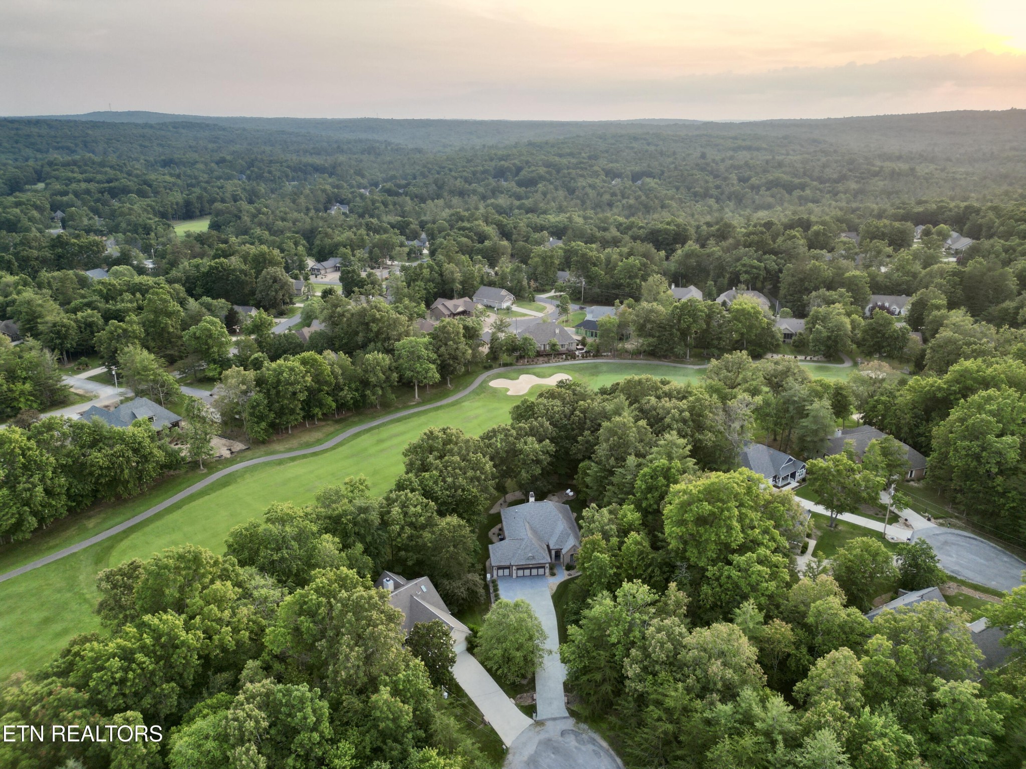 17 Kenwood Court Crossville TN 38558