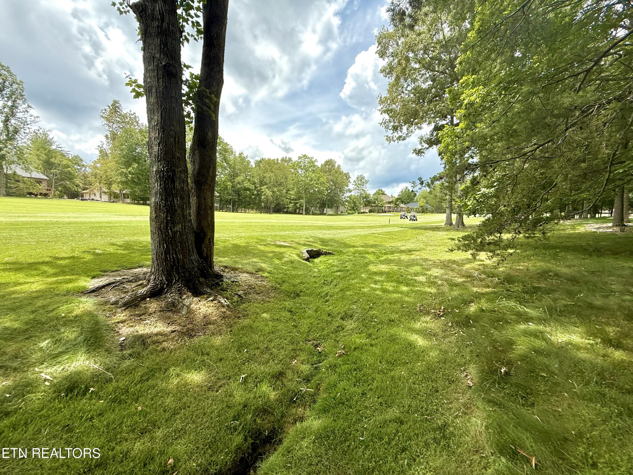 17 Kenwood Court Crossville TN 38558
