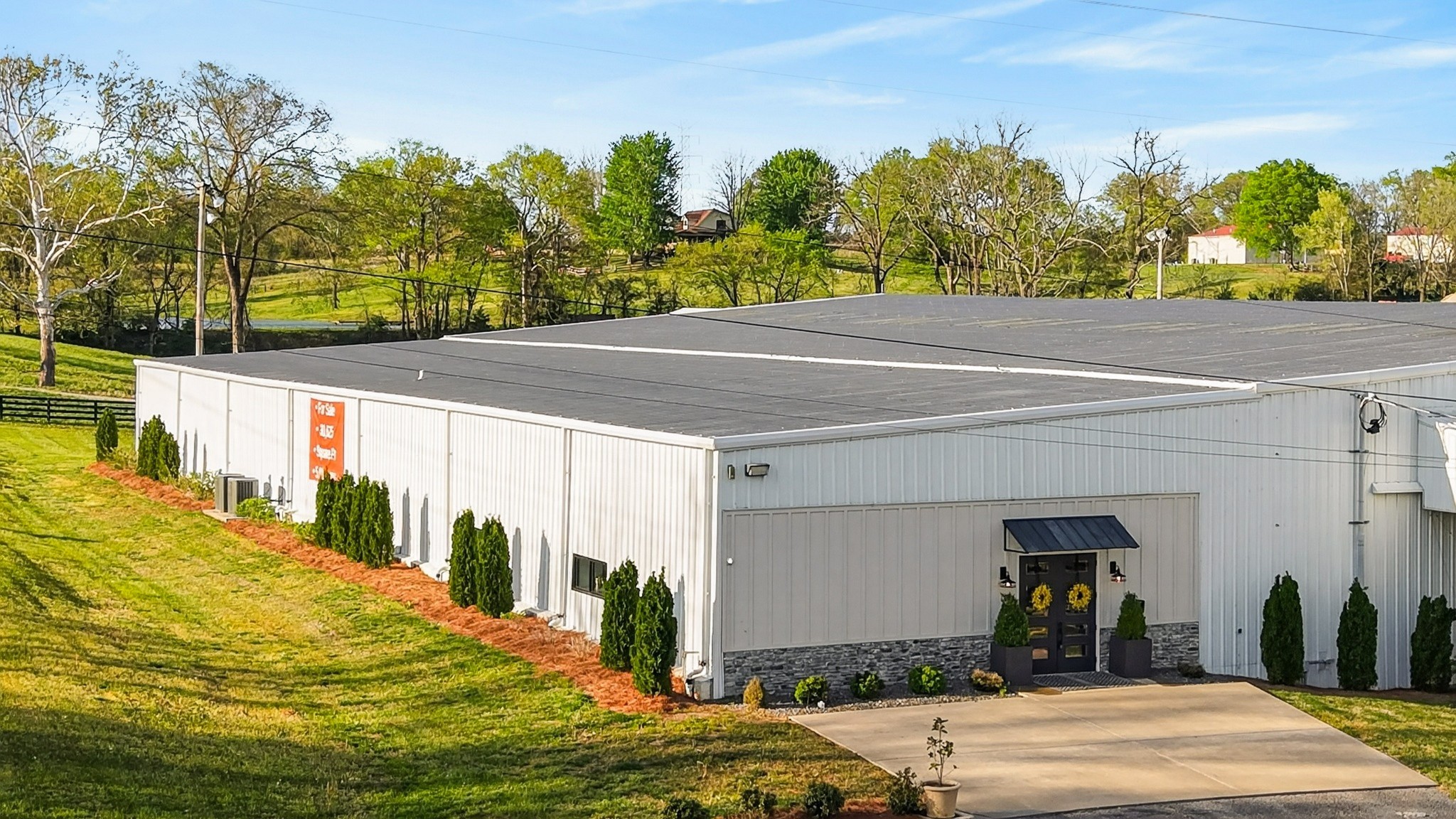 5830 Highway 231 S Castalian Springs TN 37031