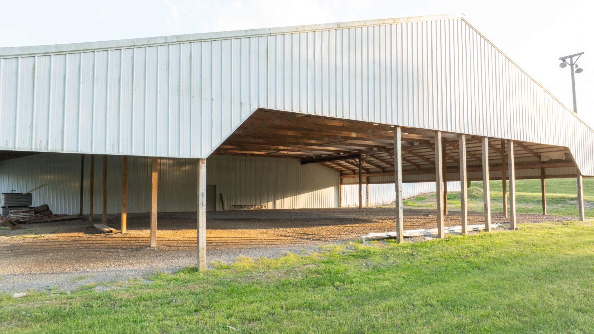5830 Highway 231 S Castalian Springs TN 37031