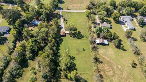 4427 Washington Road Greenbrier TN 37073