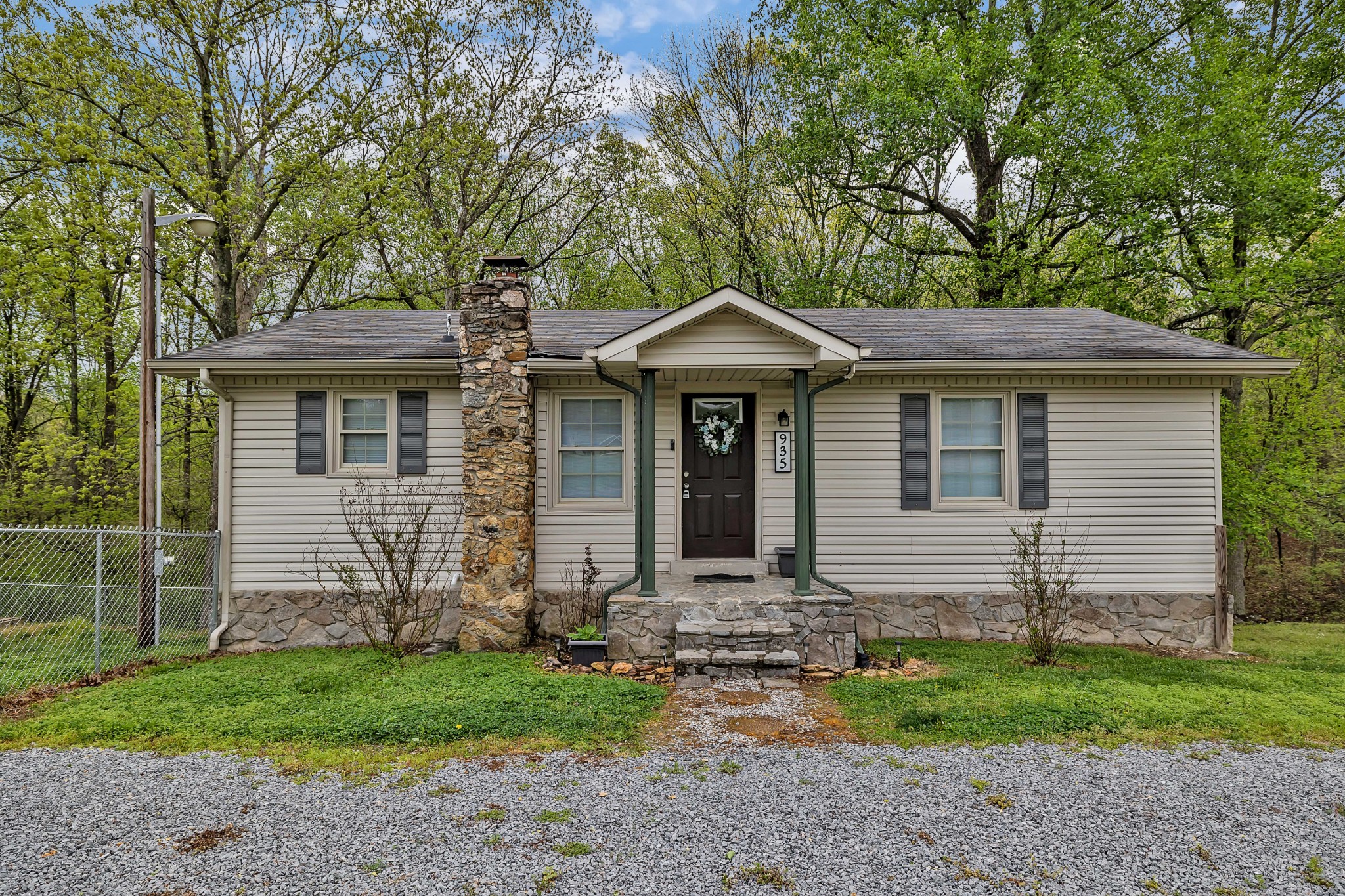 935 Keen Hollow Road Westmoreland TN 37186