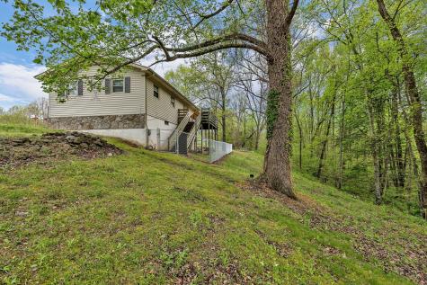 935 Keen Hollow Road Westmoreland TN 37186