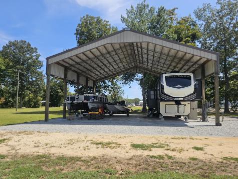 942 Lexi Lane Clifton TN 38425