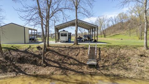942 Lexi Lane Clifton TN 38425