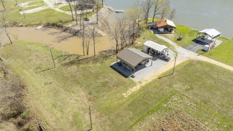 942 Lexi Lane Clifton TN 38425